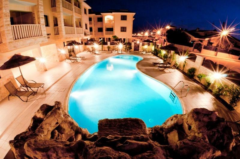 Blue Serenity Complex Larnaca Ngoại thất bức ảnh